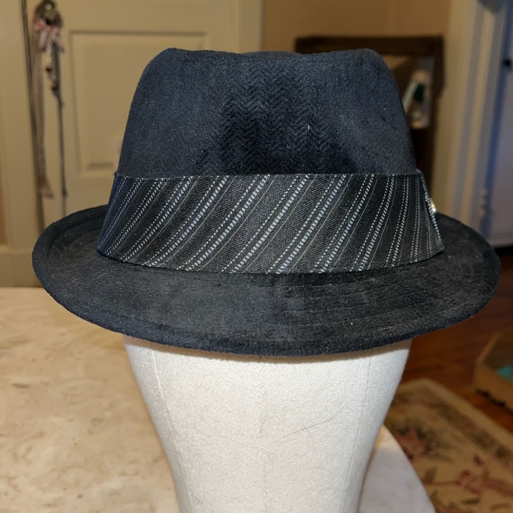 DPG black corduroy hat